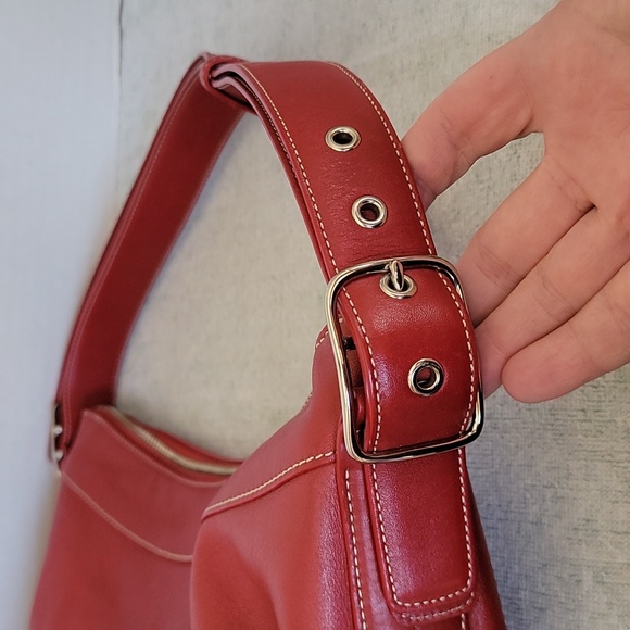 Coach Vintage red leather legacy crossbody messenger - Picture 10 of 16